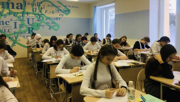 Заключительный этап республиканской олимпиады школьников по родному (татарскому) языку для учащихся школ с татарским языком обучения