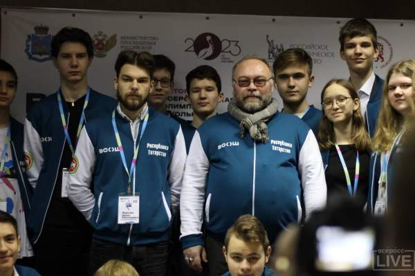 С 24 марта по 2 апреля 2023 года команда обучающихся Республики Татарстан  приняла участие в заключительном этапе всероссийской олимпиады школьников по  истории в городе Псков.