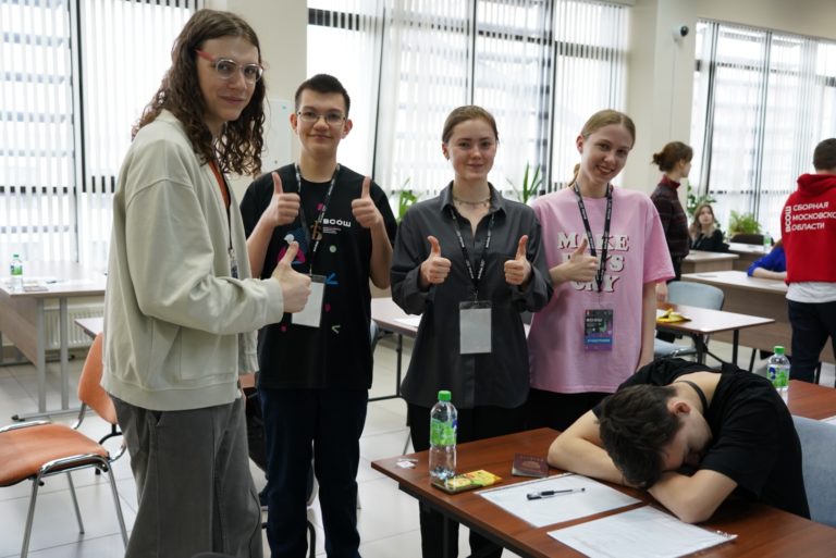 Подошёл к концу 2 день заключительного этапа всероссийской олимпиады школьников по русскому языку в Казани